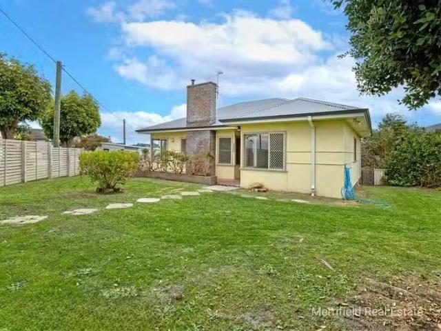 House for rent in Warral, Western Australia