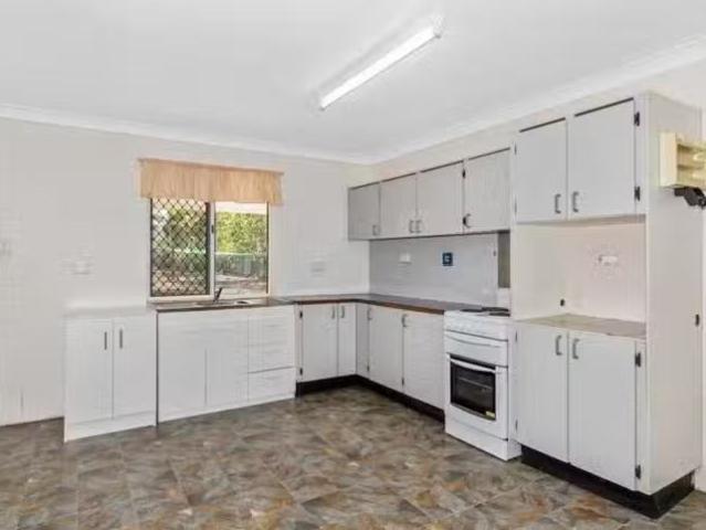 House for rent in Bluewater Park, Queensland