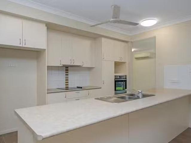 House for rent in Kirwan, Queensland