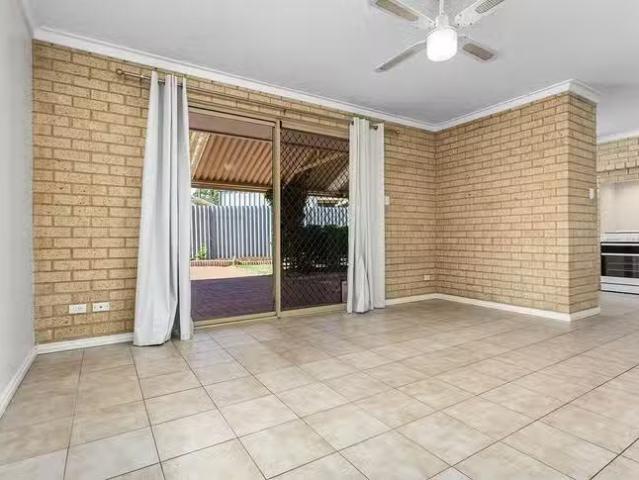House for rent in Spearwood, Western Australia