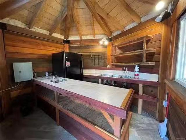 House for rent in Clayoquot, British Columbia