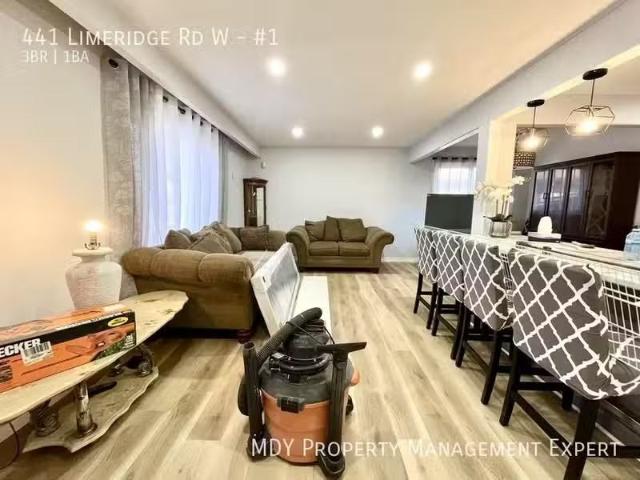 Condo for rent in Ancaster, Ontario