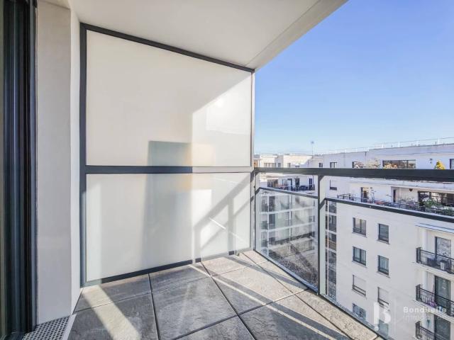 Appartement location à France métropolitaine, Suresnes
