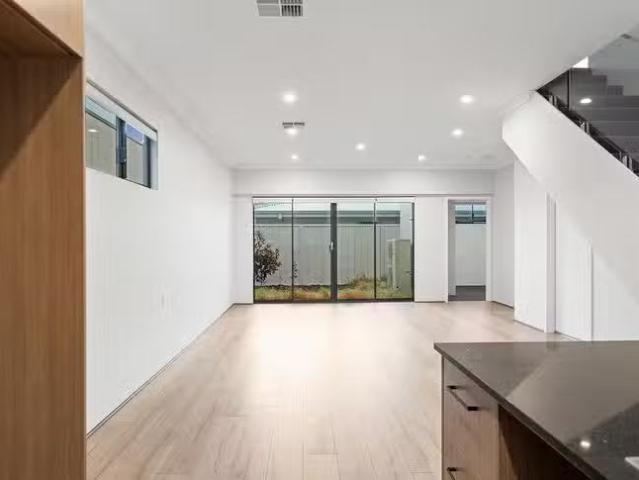 House for rent in Duncraig, Western Australia