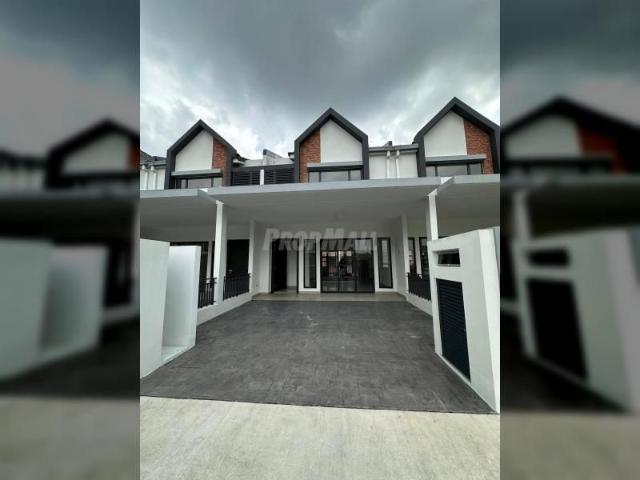 House for rent in Petaling, Alam Impian