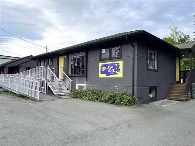House for rent in Clayoquot, British Columbia
