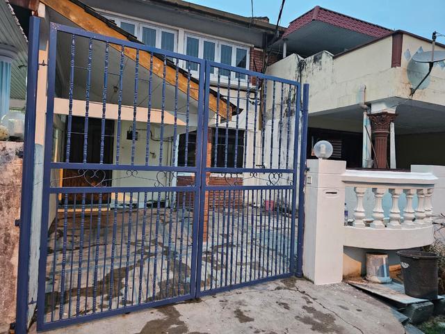 Terraced House for rent in Wellesley, Penang