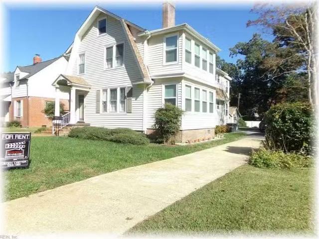 Condo for rent in Hampton