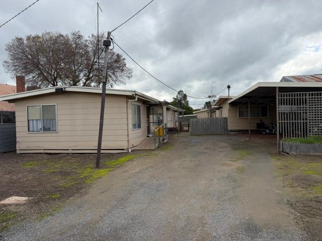 Flat for sale in Warracknabeal, Victoria