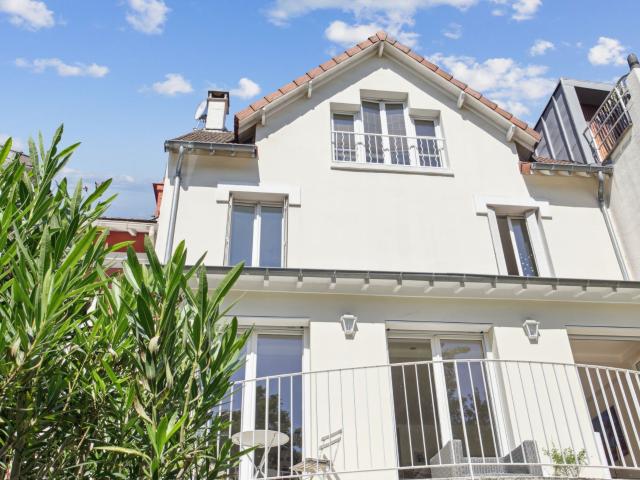 Maison location à Nanterre, Suresnes
