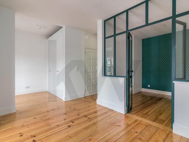 Apartamento alugar em Quinta do Cabrinha, Lisboa