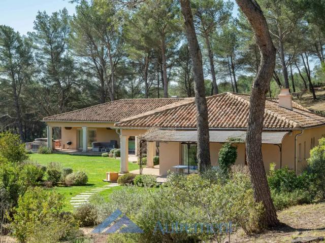Maison location à Aix-en-Provence, Aix-en-provence