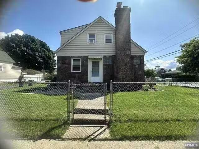 Condo for rent in Clifton
