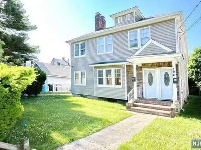Condo for rent in Teaneck