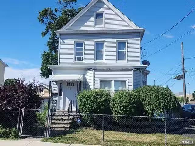 House for rent in Passaic