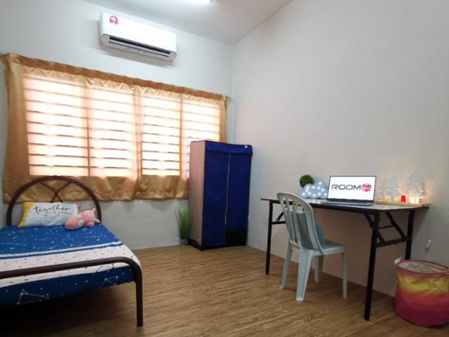 Room for rent