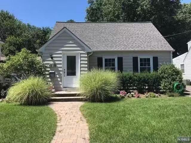 House for rent in Hackensack