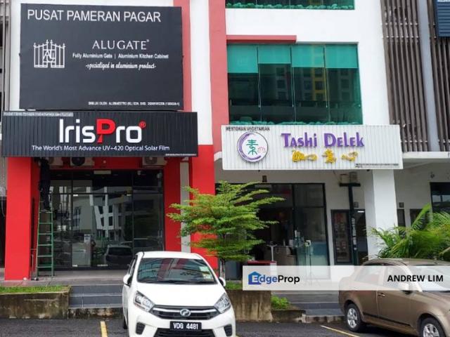 Shop for rent in Kajang, Langat