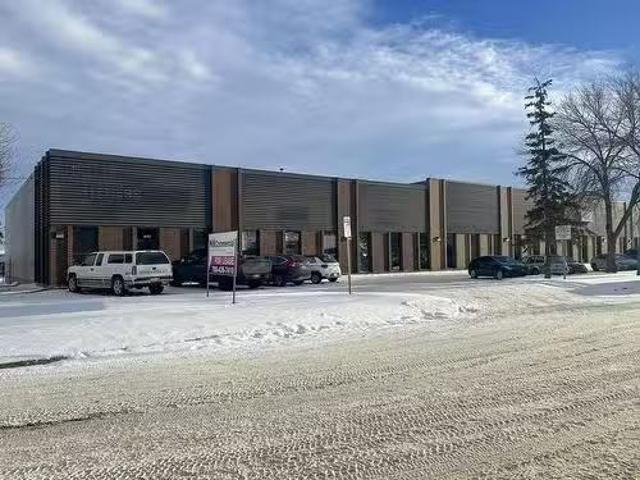House for rent in Papaschase Industrial, Edmonton