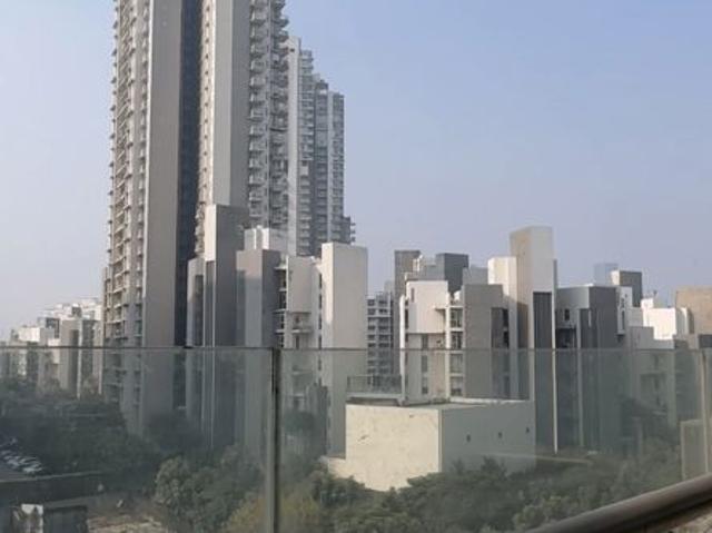 Flat for rent in Sector 67, Gurugram