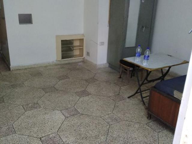 Property for rent in Deri