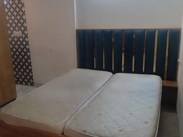 Flat for rent in DLF Capital Greens, Delhi