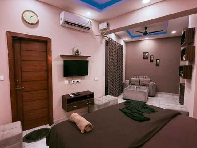 Flat for rent in Noida, Gautam Buddha Nagar