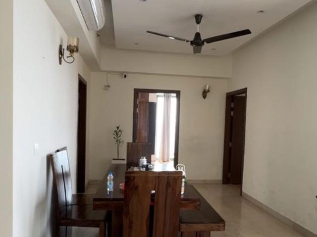 Flat for rent in Sector 67, Gurugram