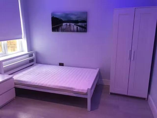 House for rent in Woodford Bridge, Greater London
