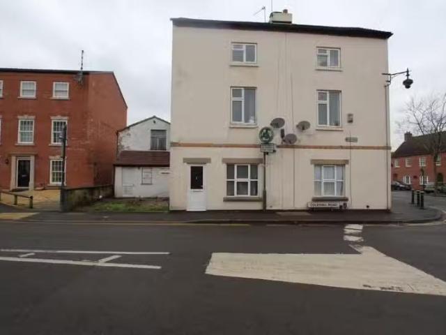 House for rent in London Borough of Richmond upon Thames, Greater London