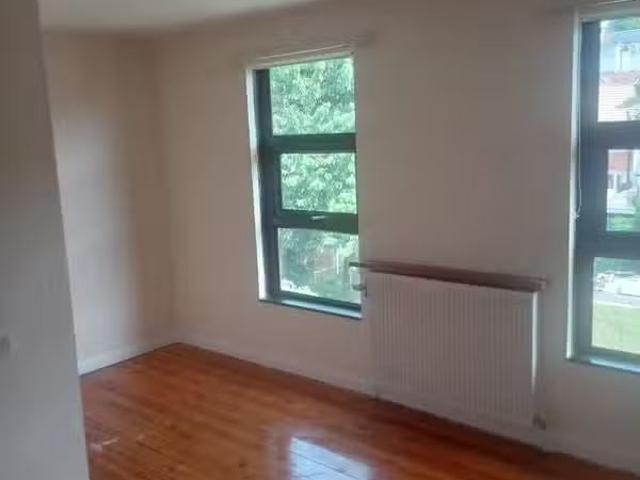 House for rent in London Borough of Croydon, Greater London