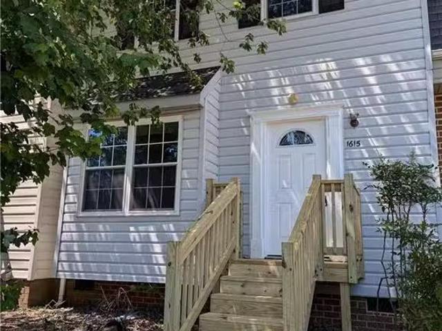 Condo for rent in Williamsburg