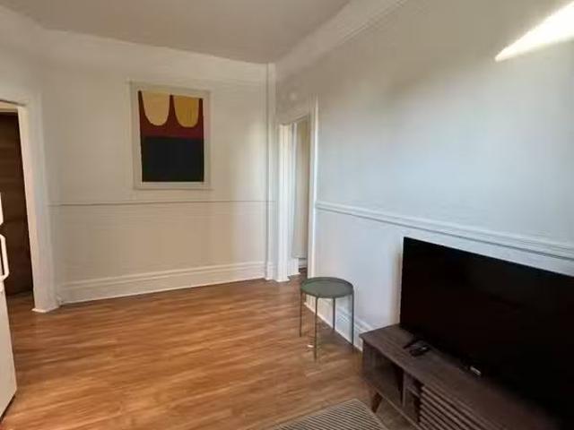 Condo for rent in St. Leonard's, Quebec