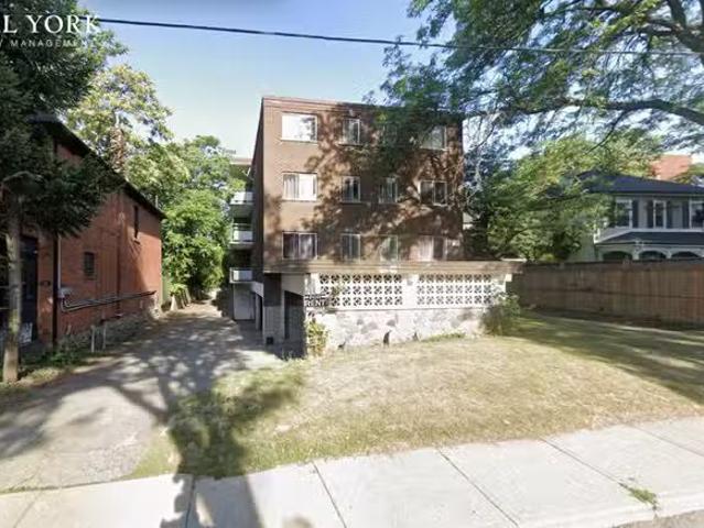 Condo for rent in Ancaster, Ontario
