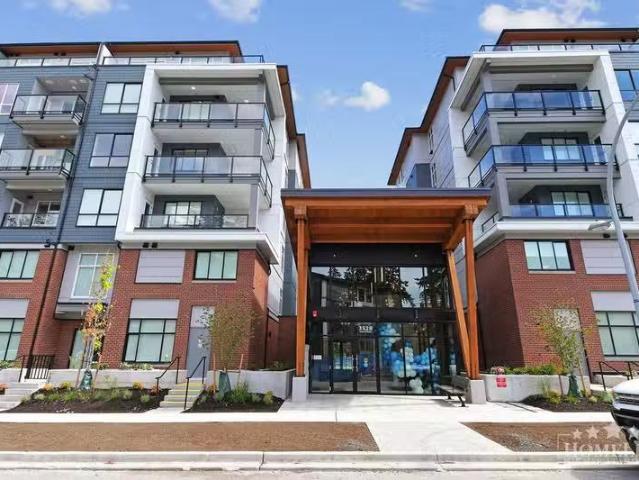 Condo for rent in Surrey, British Columbia