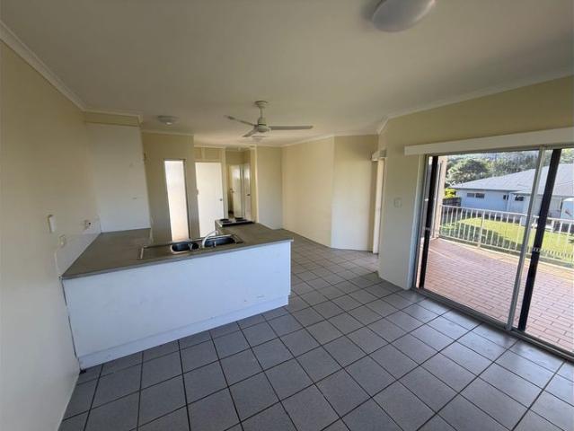 Apartment for rent in South Mission Beach, Queensland
