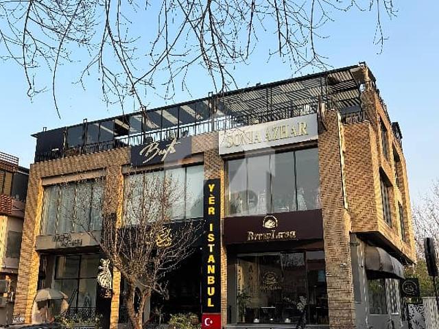Building for sale in Islamabad