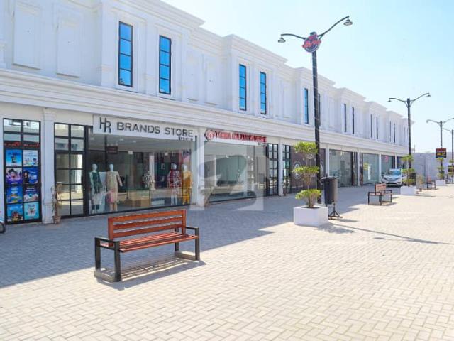 Commercial for sale in Faisalabad, Islamabad Capital Territory