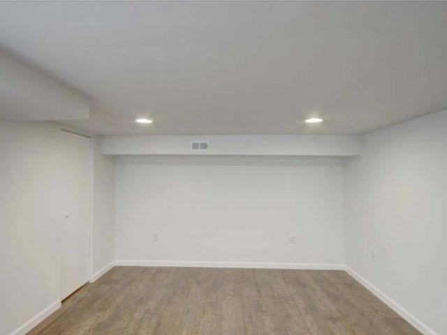 Room for rent in Brooklyn, Maryland