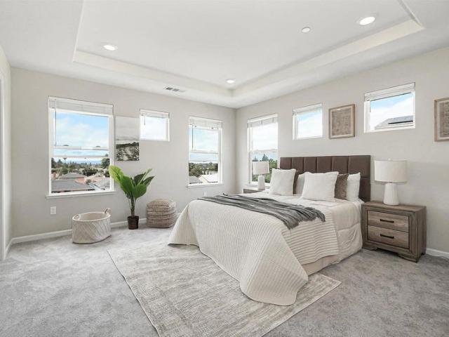 Room for rent in Hayward, California