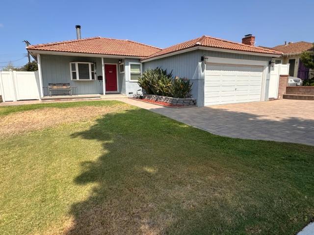 Room for rent in Burbank, California