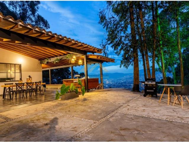Casa en arriendo en Antioquia, Valle de Aburrá