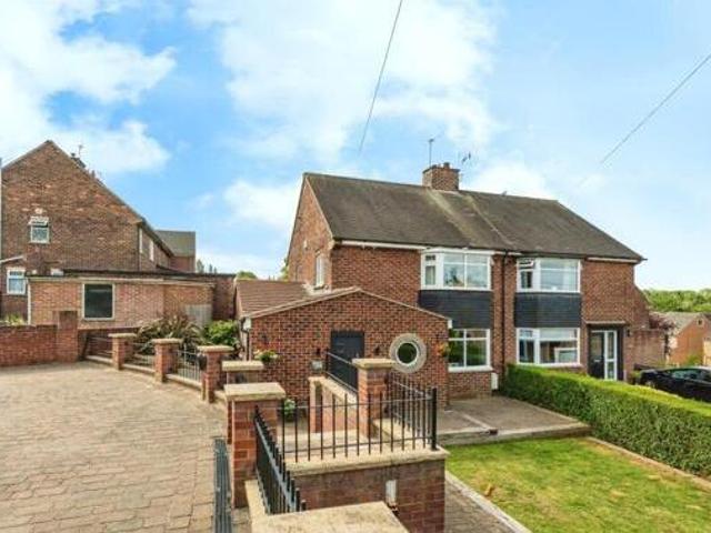 House for sale in Clifton, South Yorkshire