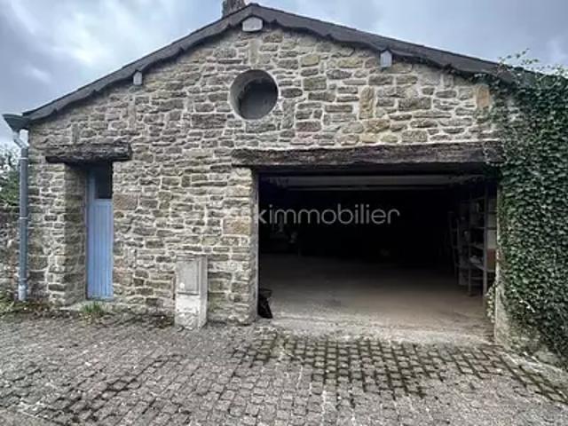 Garage vente à Renwez, Ardennes