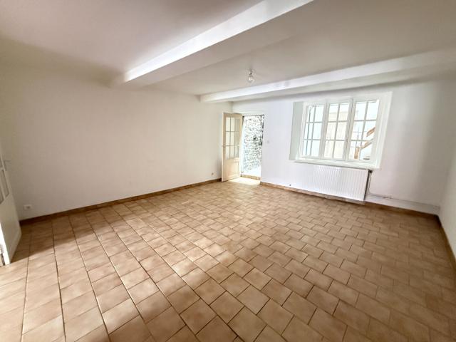 Maison vente à Charleville-Mézières, Renwez