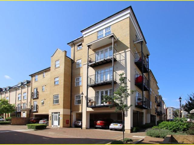 House for rent in Bromley Common, Greater London
