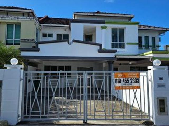 Terraced House for rent in Kuching
