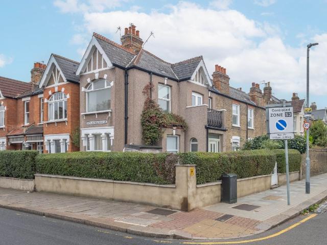 House for rent in London Borough of Wandsworth, Greater London
