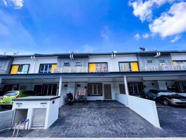 Apartment for rent in Tanjong Sepat, Selangor