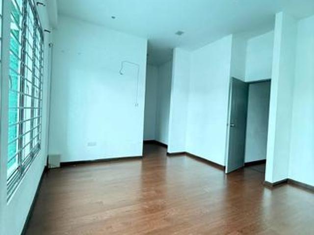 Terraced House for sale in Samarahan, Kota Samarahan